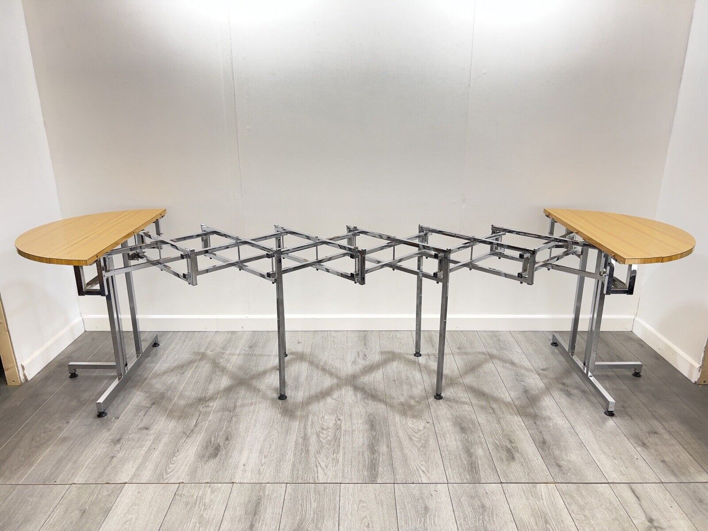 Torrens et Fils, Impressive Vintage Extending Dining Table (2 - 12 People)