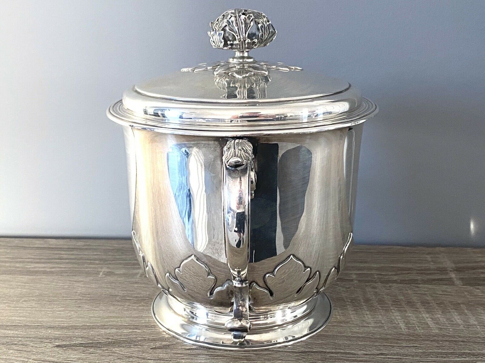 George V Silver Lidded Porringer By C. S. Harris & Sons Ltd., London 1927 - 870g