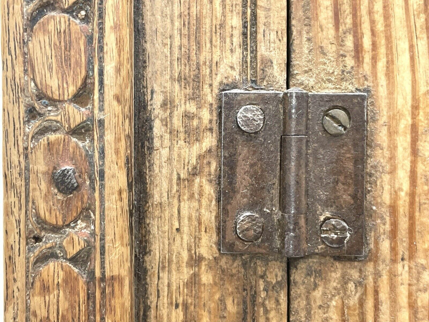 Additional view of Antique Carved Indian Window Shutter (6)