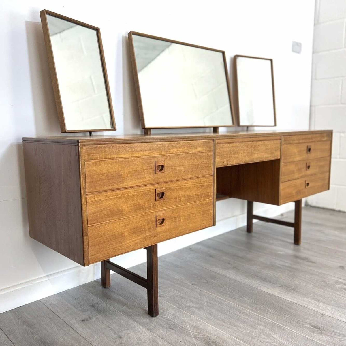 Vintage dressing table for interior styling and shoot hire