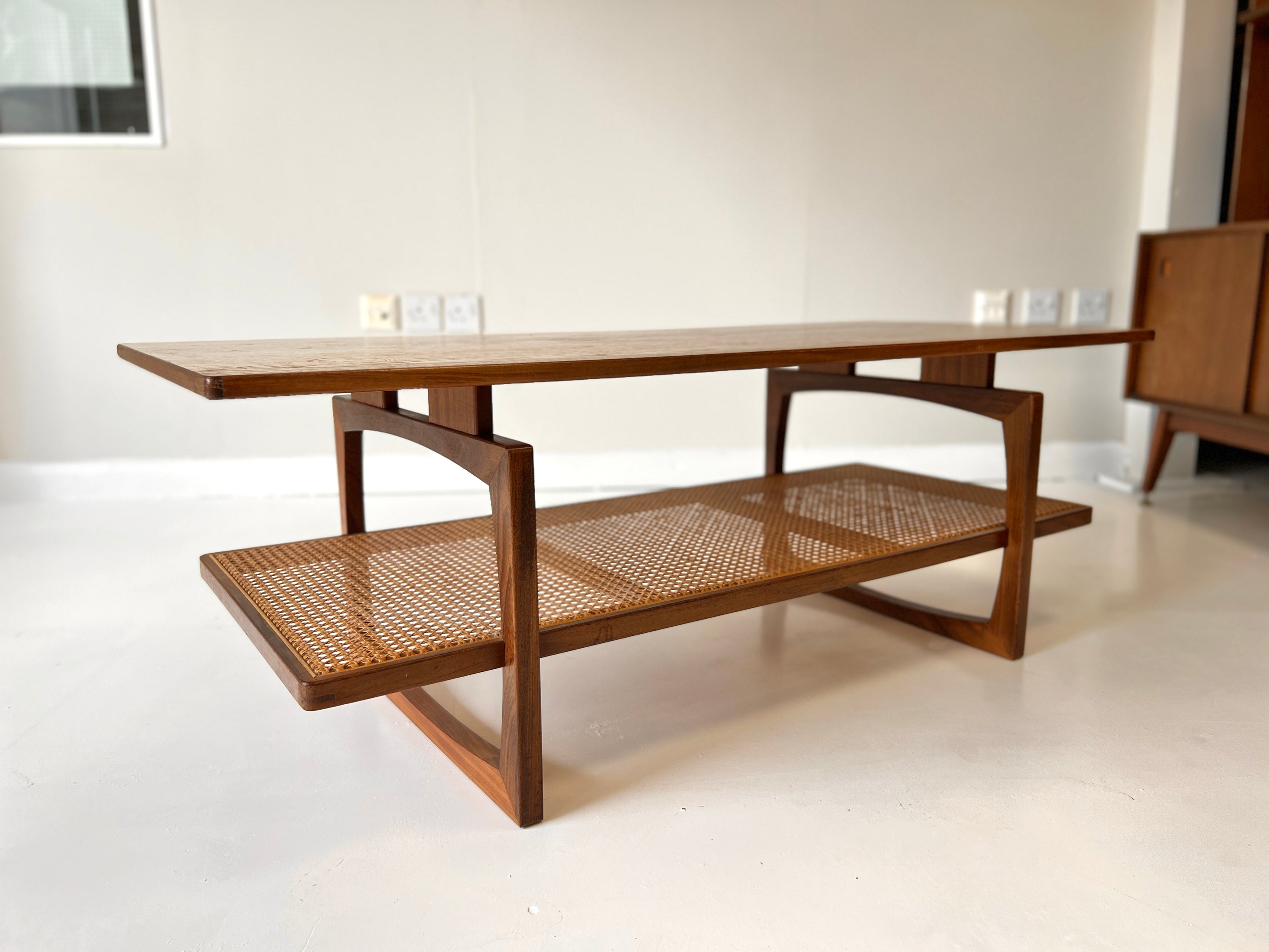 G-Plan Quadrille table