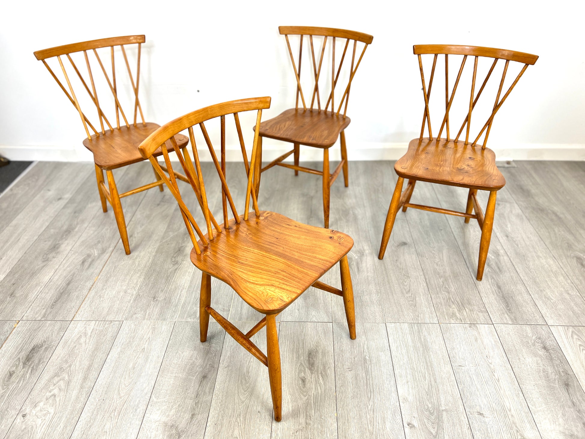 Set of 4, Ercol Style Candlestick Elm Dining Chairs