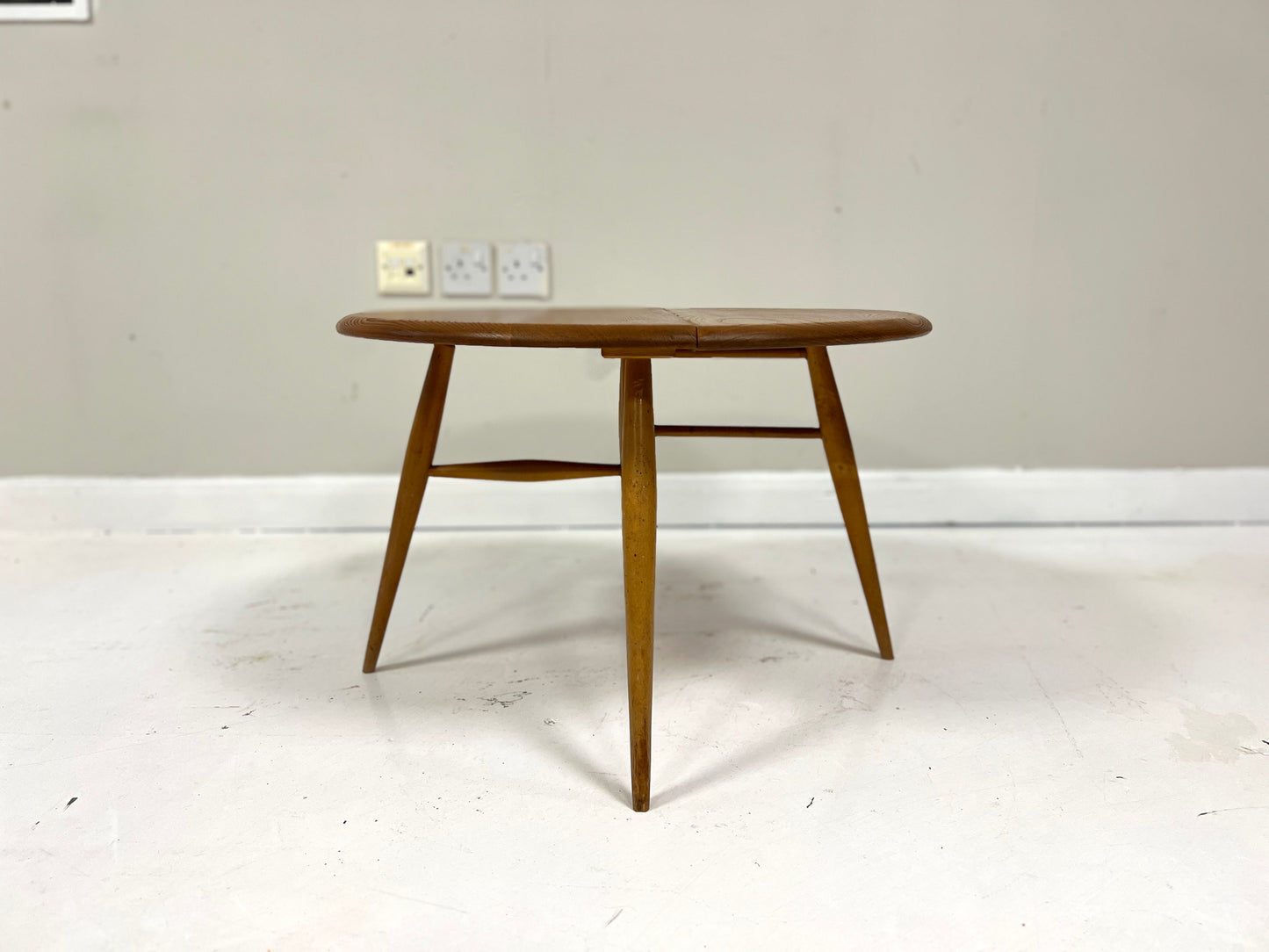 Ercol 308, Small Drop Leaf Coffee Table