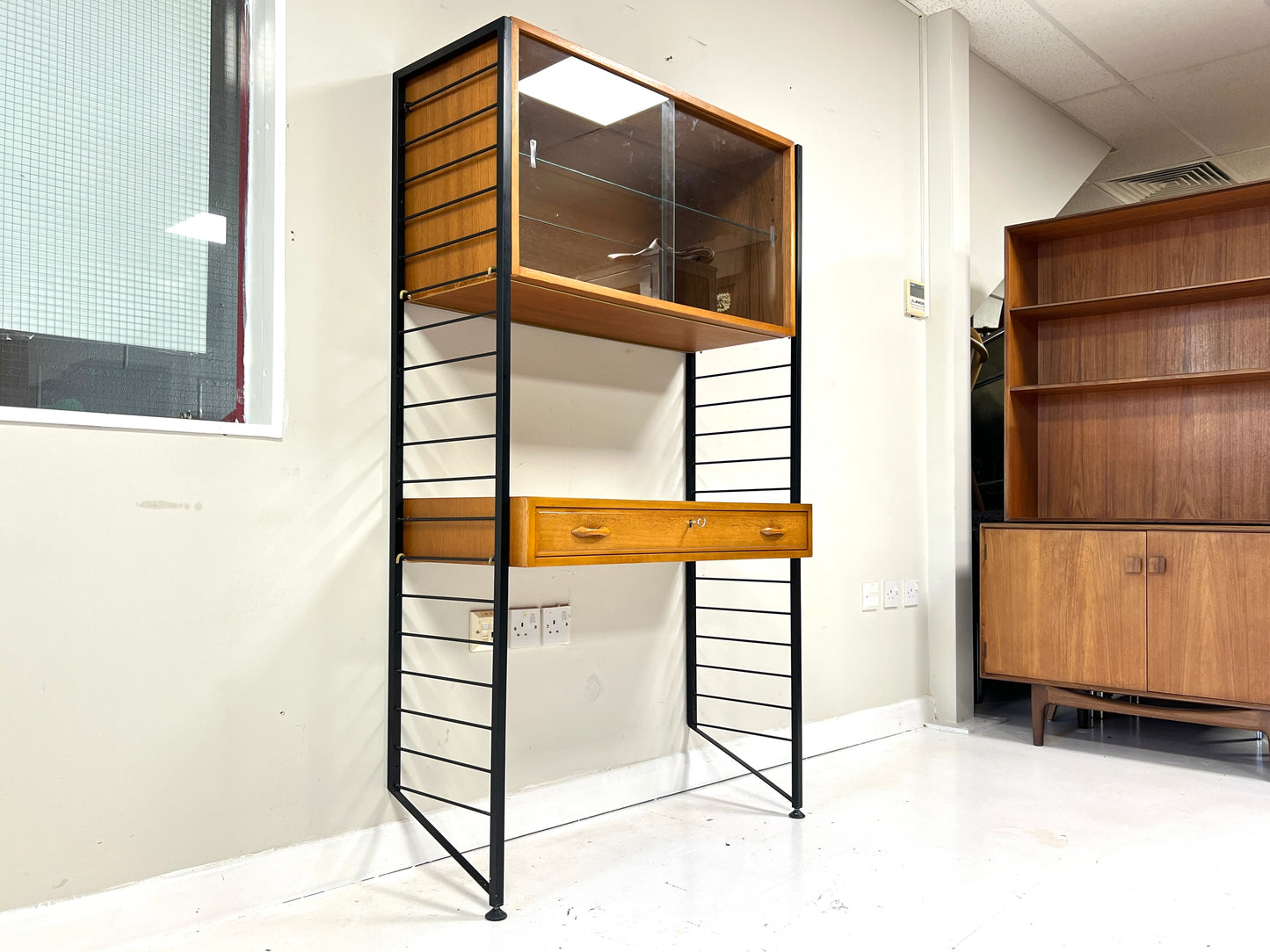 Ladderax, Modular Shelving System/Writing Desk