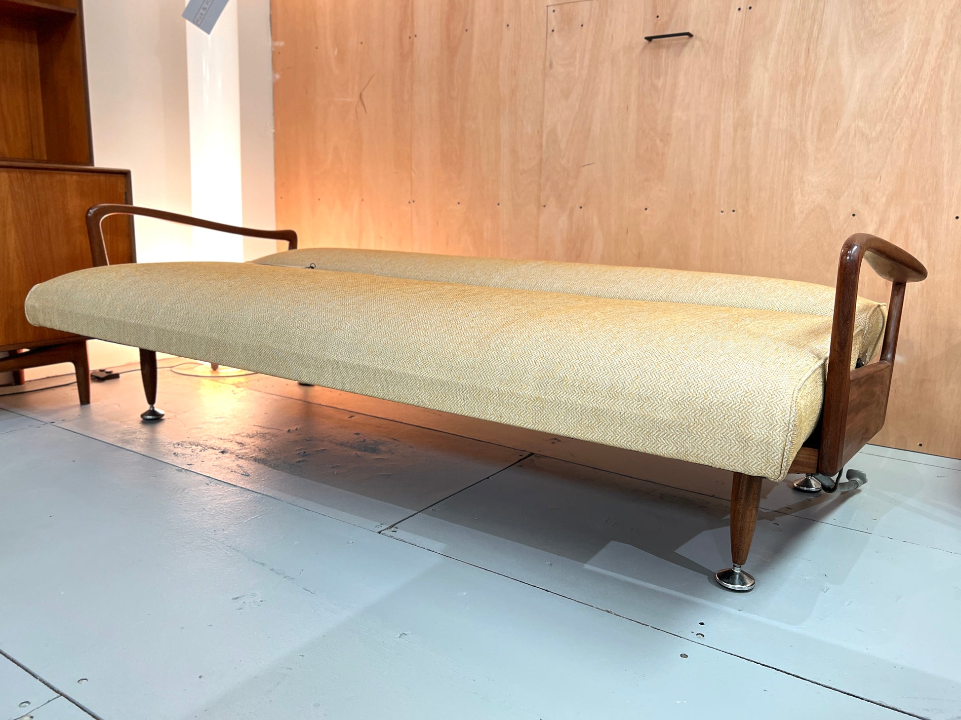 Greaves & Thomas, Teak Sofa Bed