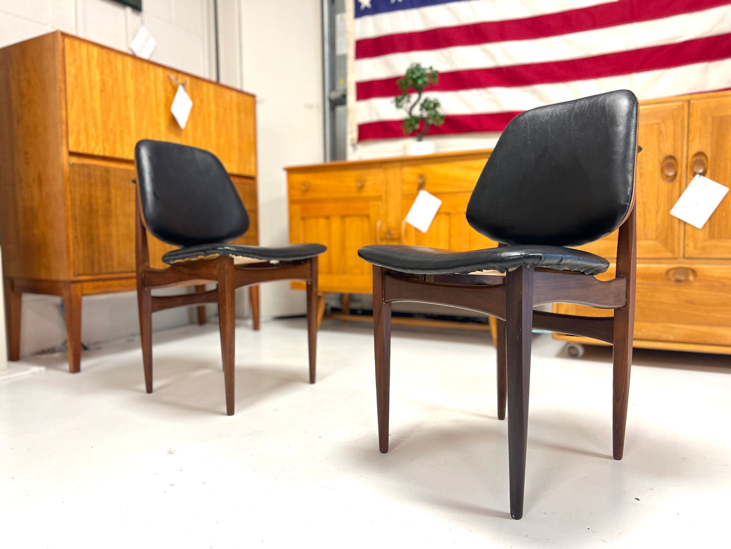 Pair of Eilliotts of Newbury, Teak and Leatherette Dining Chairs