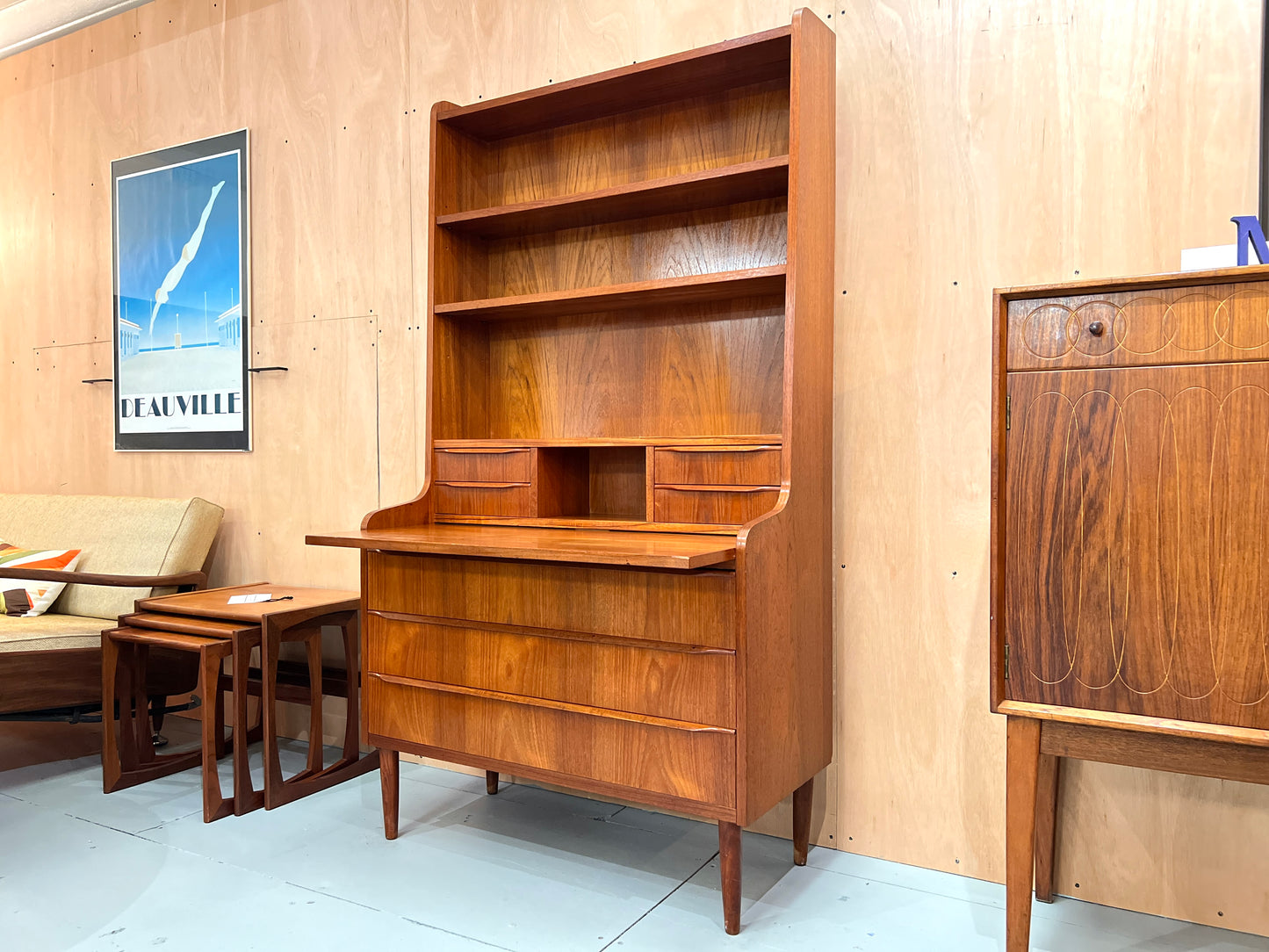 EP Møbler, Rosewood Bookcase Bureau