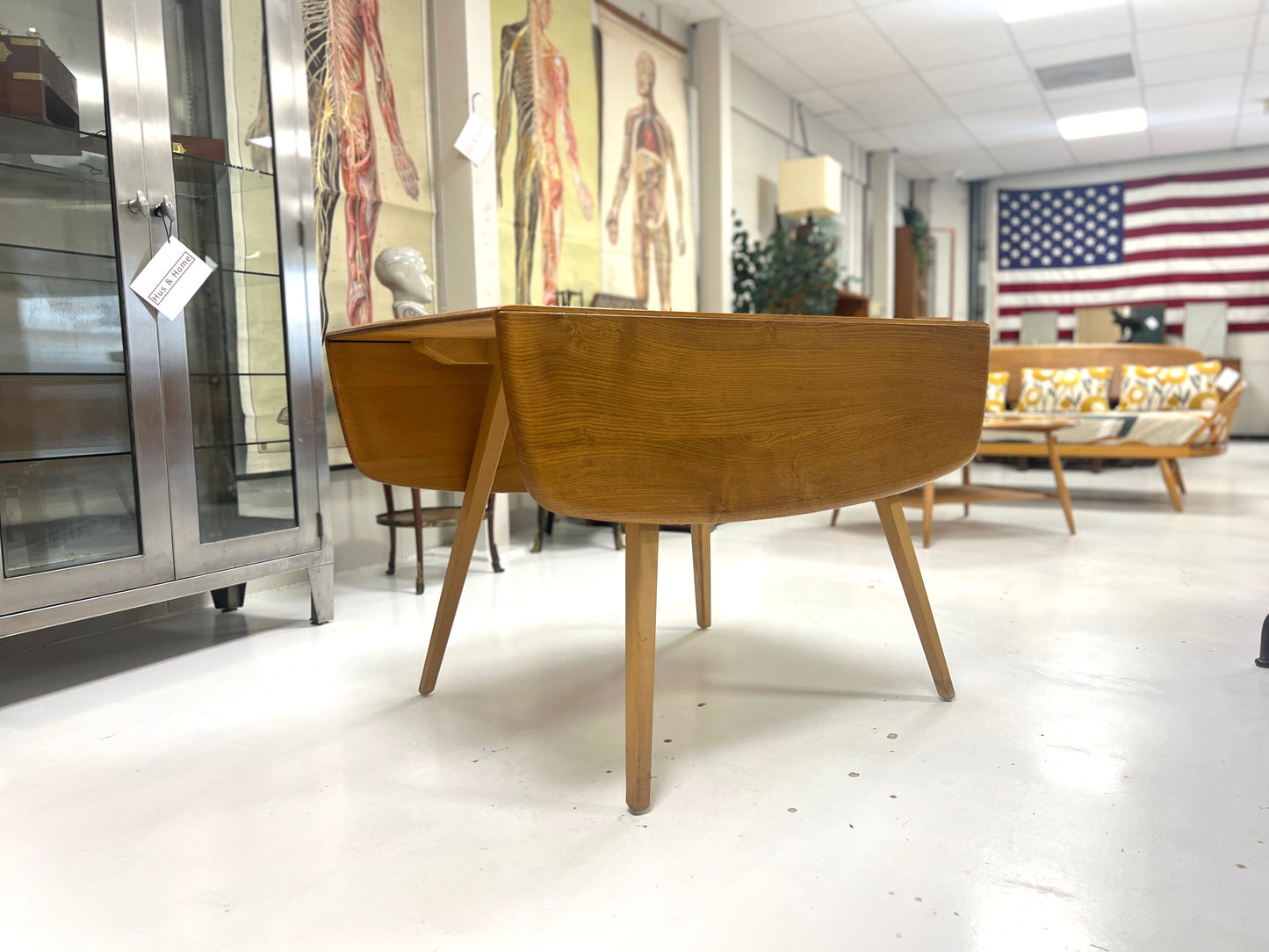 Ercol Model 492, Drop Leaf Dining Table, 1960s