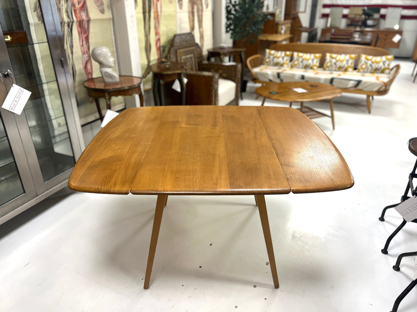 Ercol Model 492, Drop Leaf Dining Table, 1960s