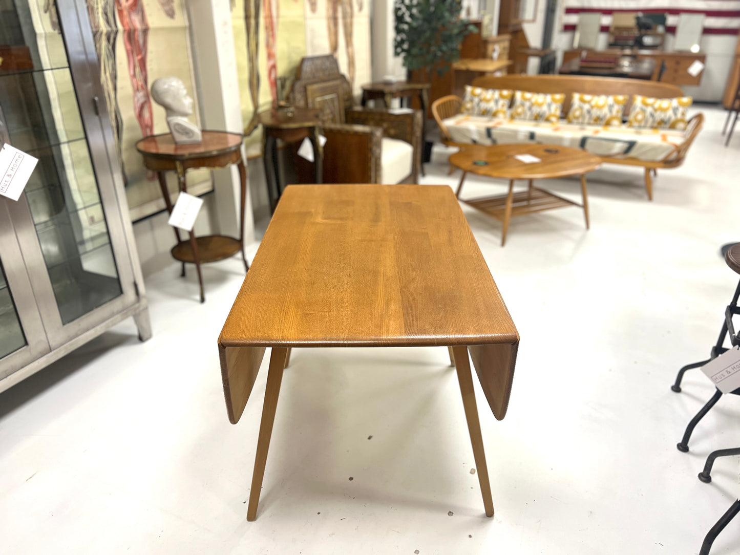 Ercol Model 492, Drop Leaf Dining Table, 1960s
