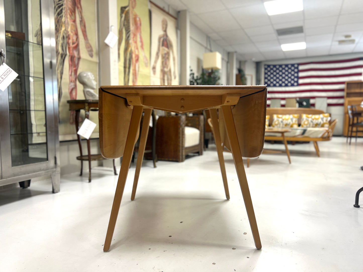 Ercol Model 492, Drop Leaf Dining Table, 1960s