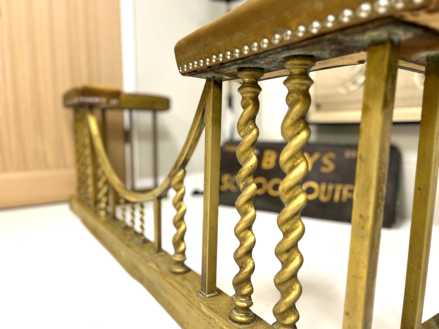 Brass Club Fender with Camel Leather Upholstered Seat