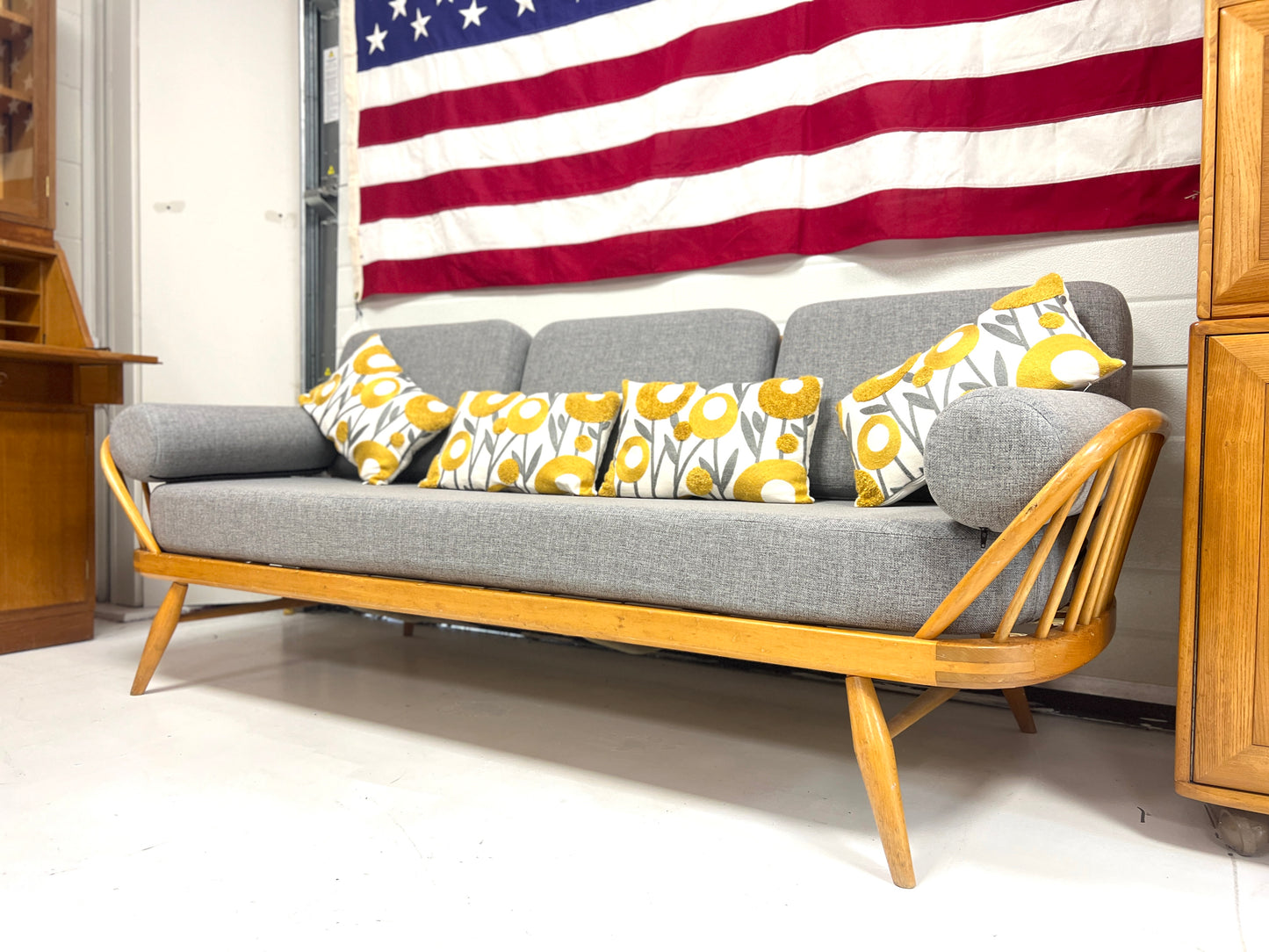 Ercol 355, Studio Couch / Day Bed with New Cushions