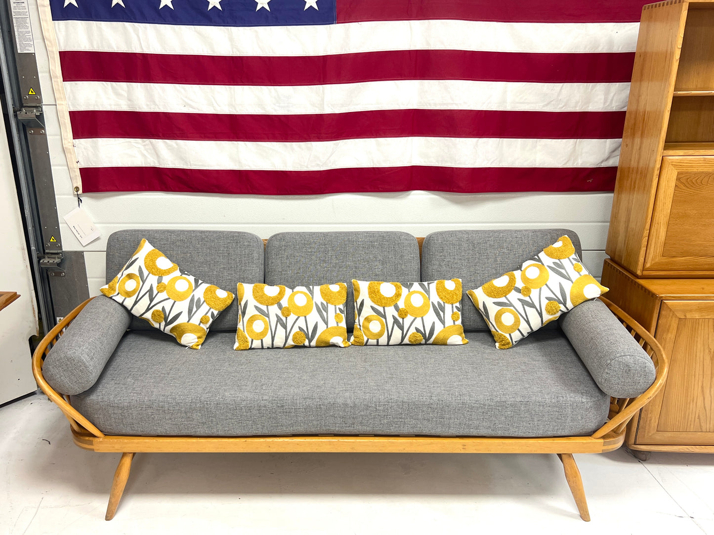 Ercol 355, Studio Couch / Day Bed with New Cushions