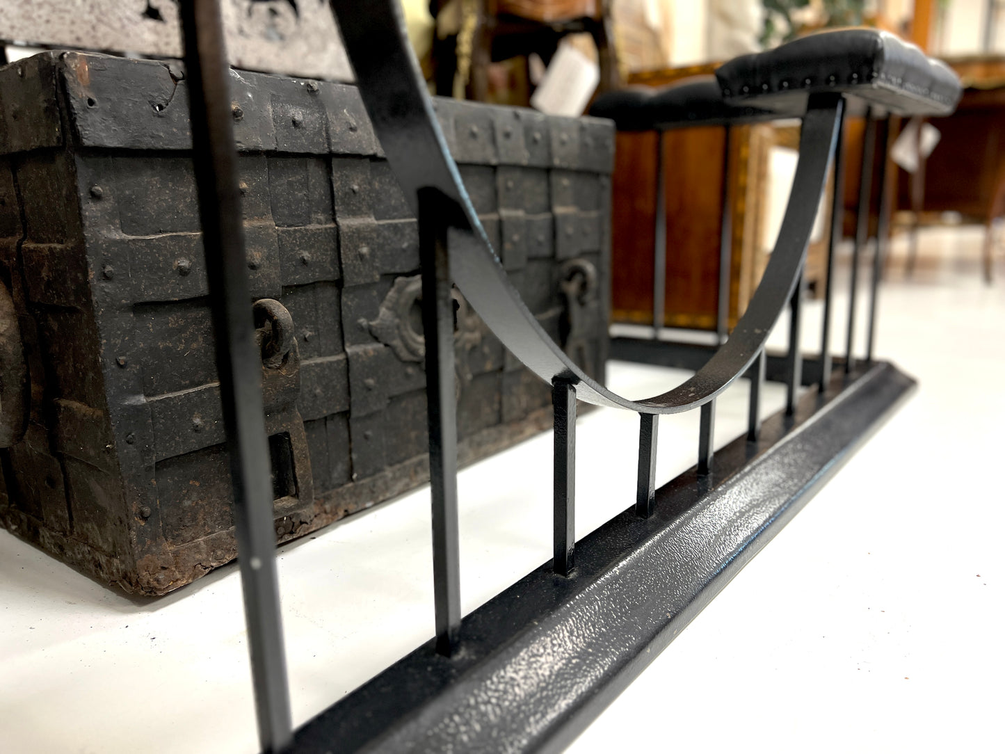 Jet Black Club Fender with Studded Leather Seat