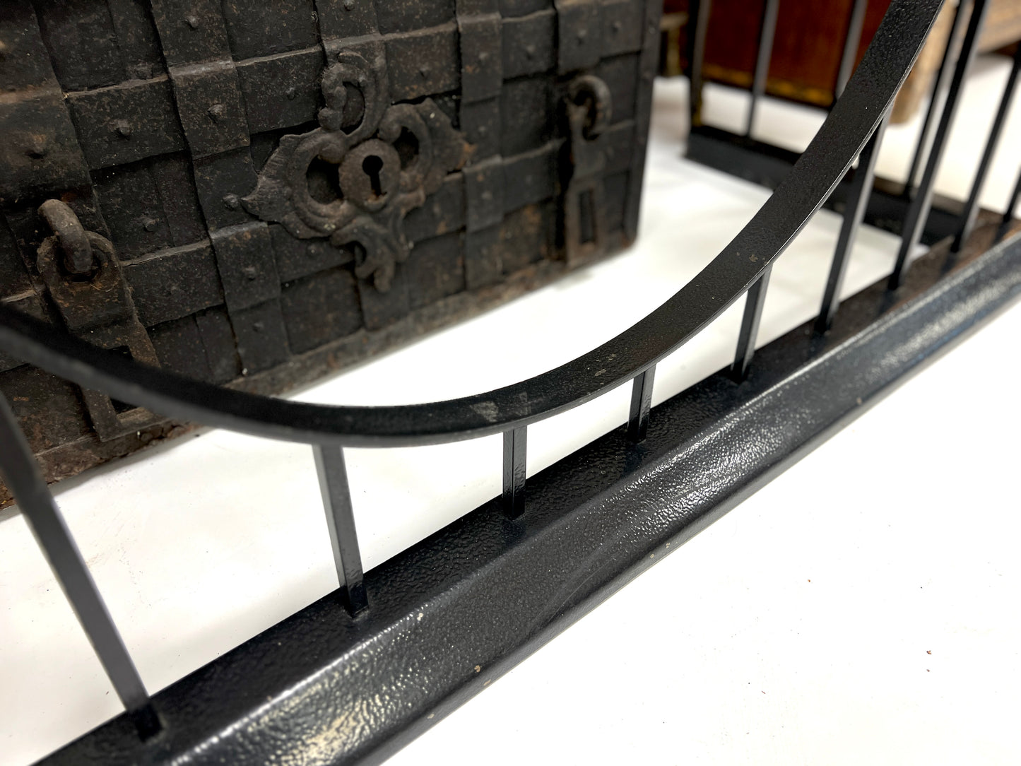 Jet Black Club Fender with Studded Leather Seat