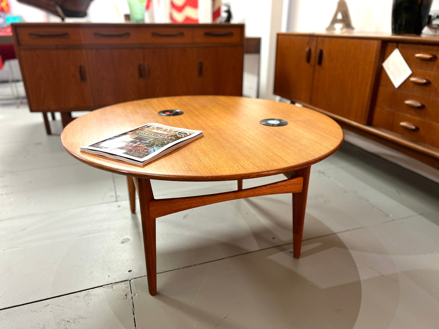 JOC Aktiebolaget J O Carlsson Vetlanda, Swedish Teak Round Coffee Table