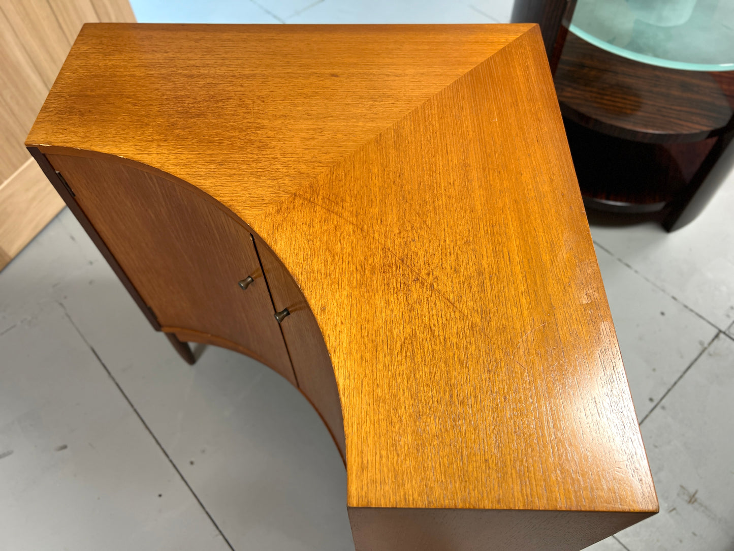 Greaves and Thomas, Teak Mid-Century Corner Unit with Double Doors