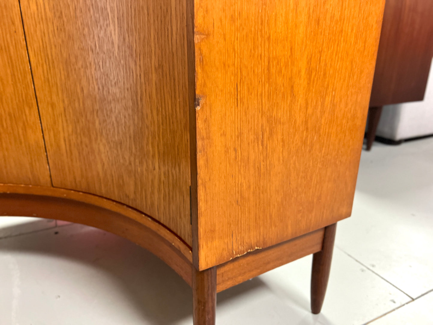 Greaves and Thomas, Teak Mid-Century Corner Unit with Double Doors