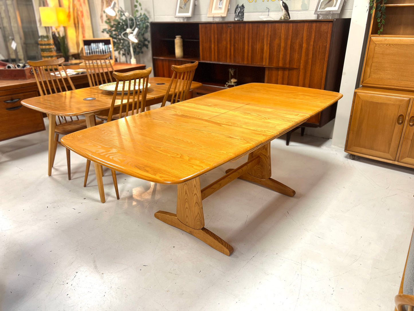 Ercol Elm Dining Table, Model 1157, Extending Trestle Table