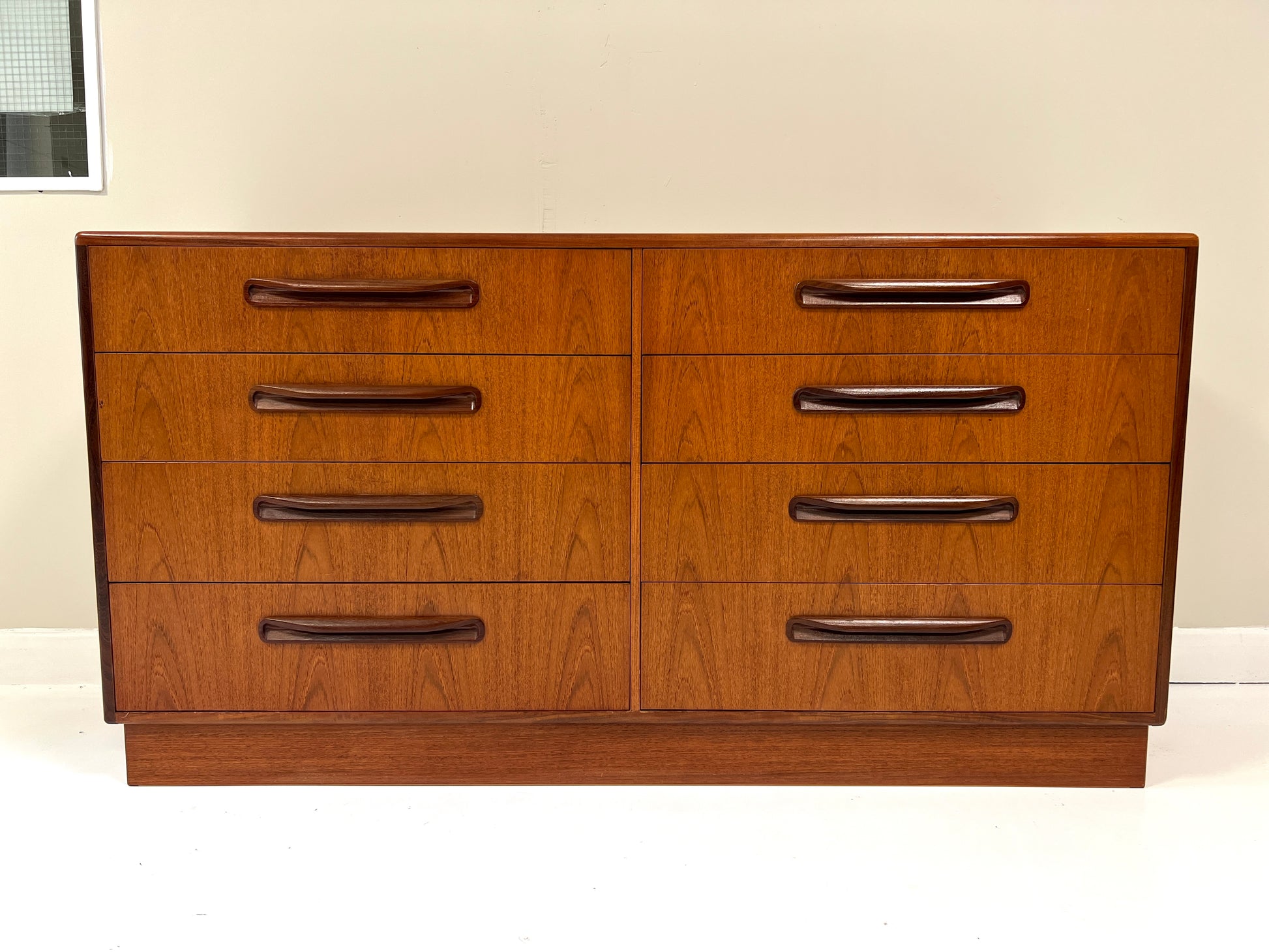 G Plan Fresco, Mid Century Bank Of 8 Drawers / Chest Of Drawers