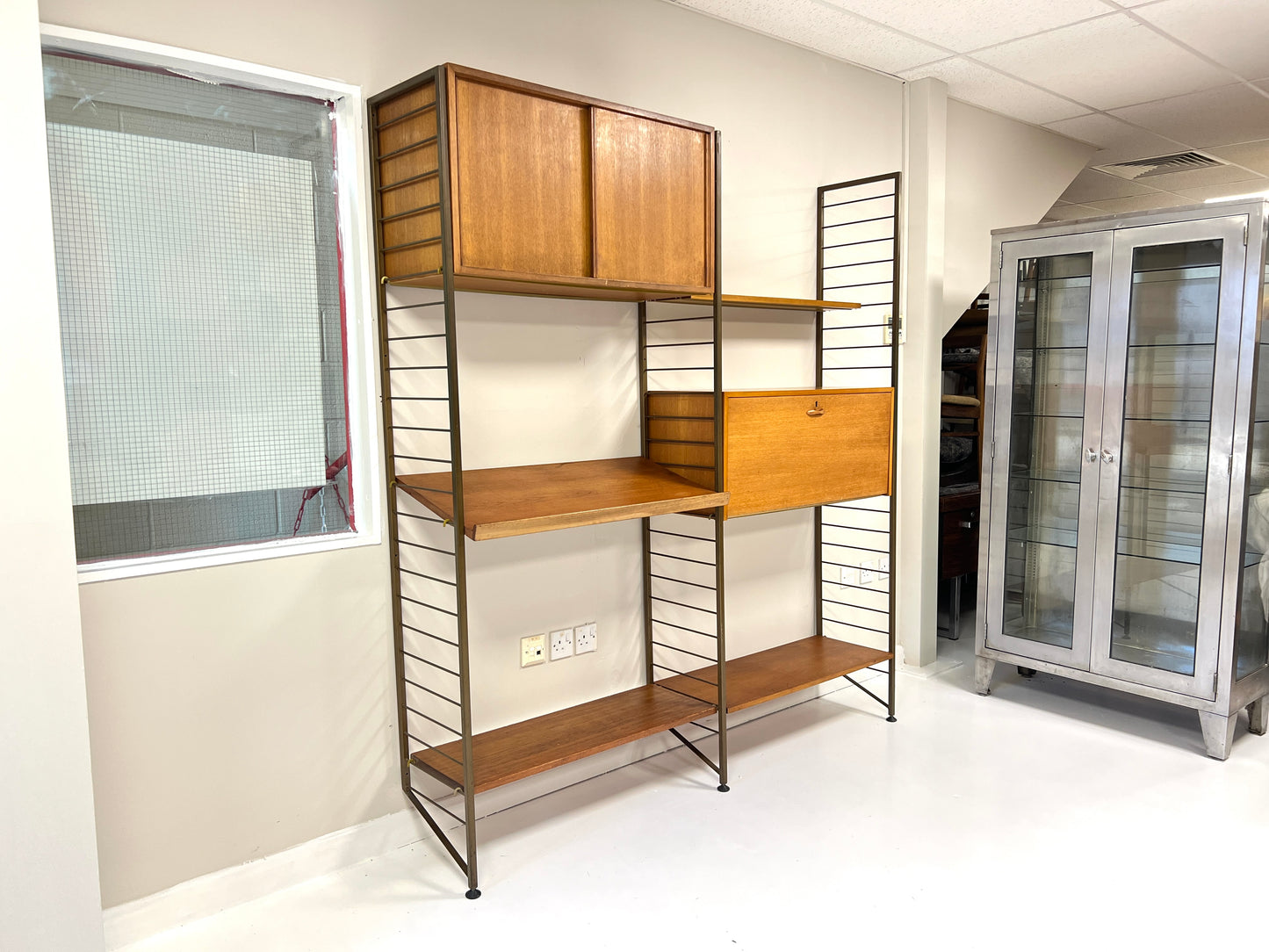 Ladderax, Mid Century Modular Shelving System