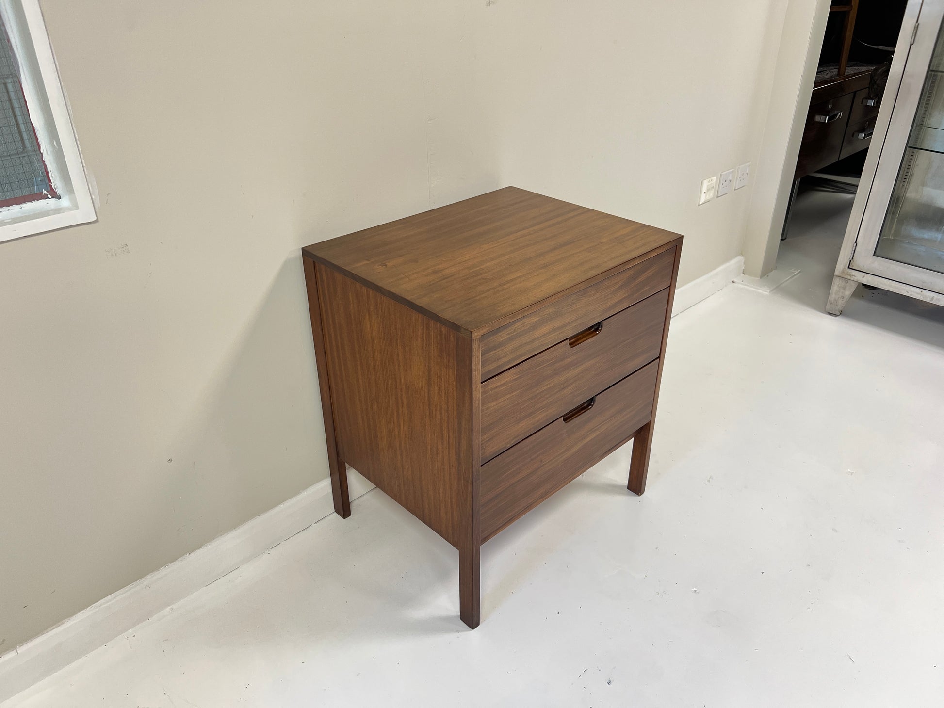 Richard Hornby, Mid Century Small Chest of Drawers