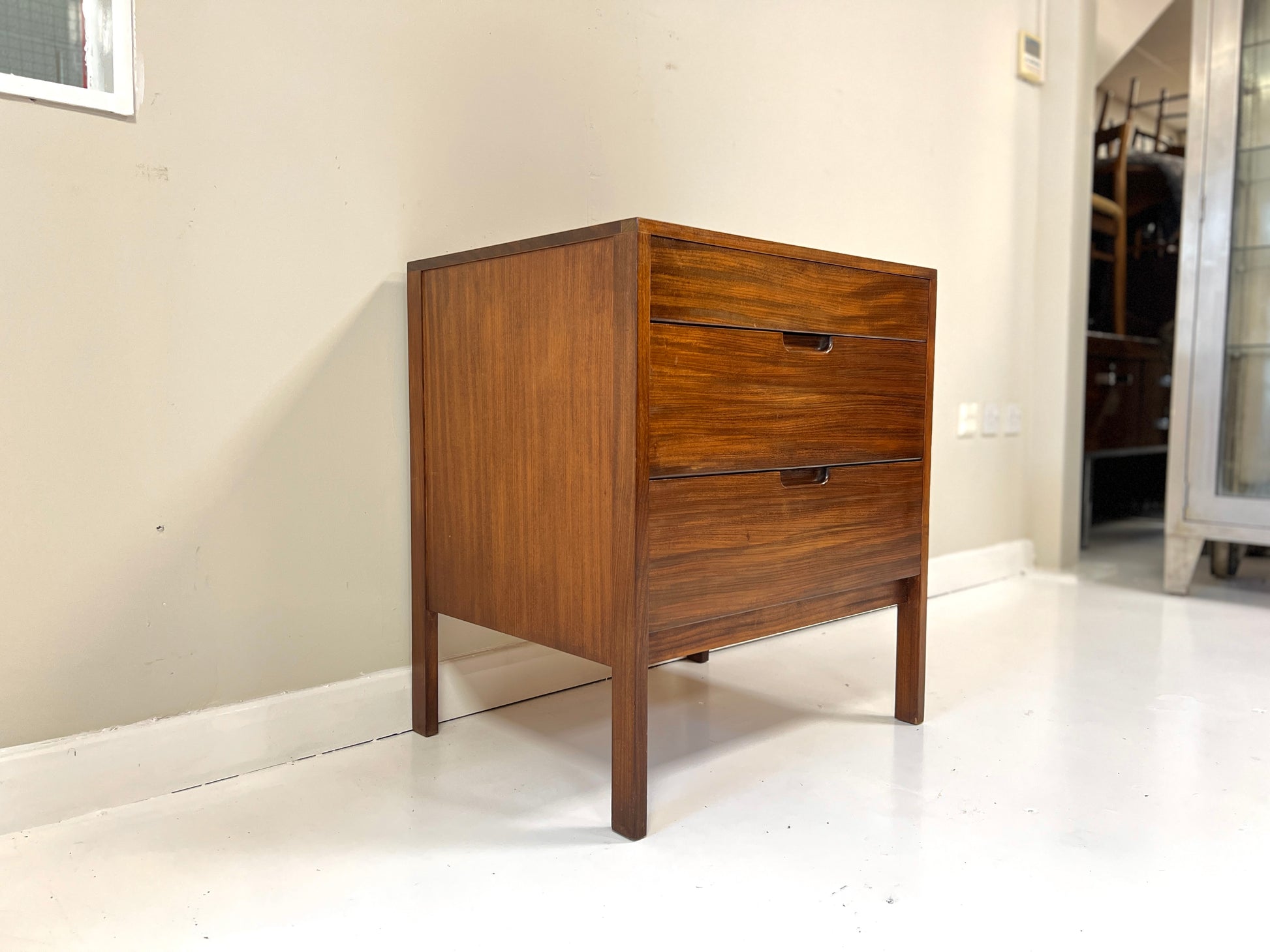 Richard Hornby, Mid Century Small Chest of Drawers