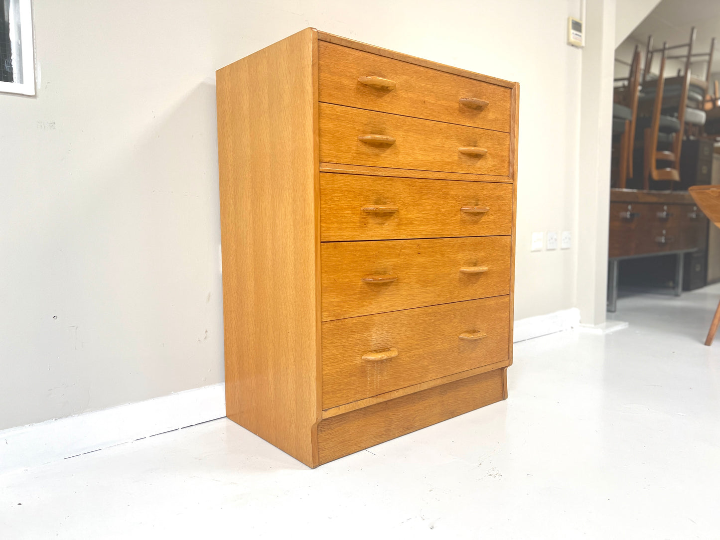 G Plan / E Gomme Brandon Set of 5 Chest Chest of Drawers
