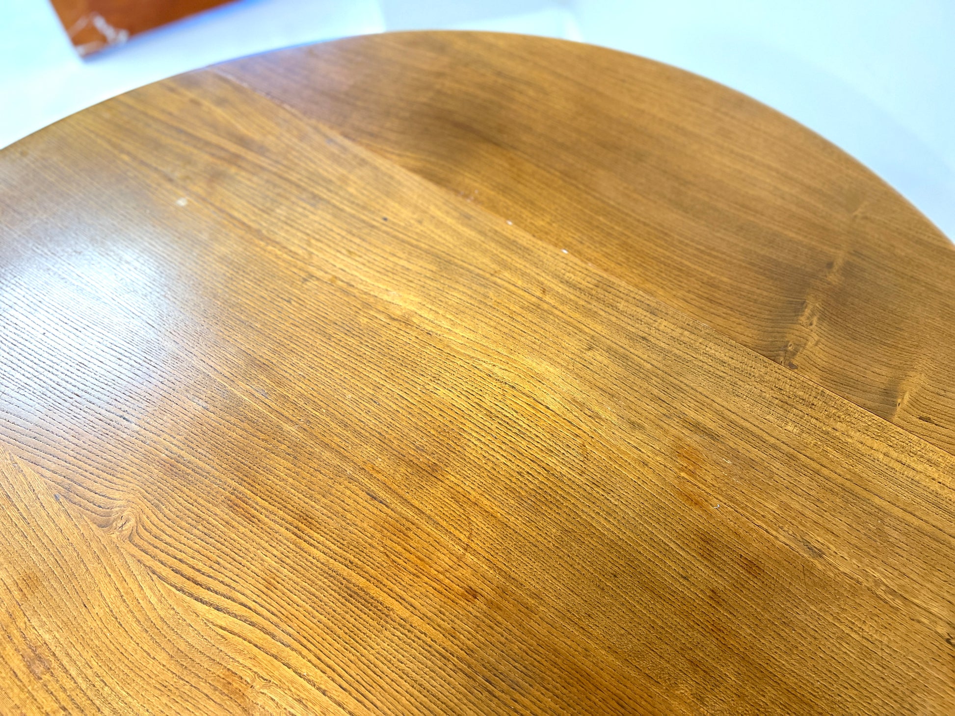 Ercol Model 384, Mid-Century Drop-Leaf Dining Table