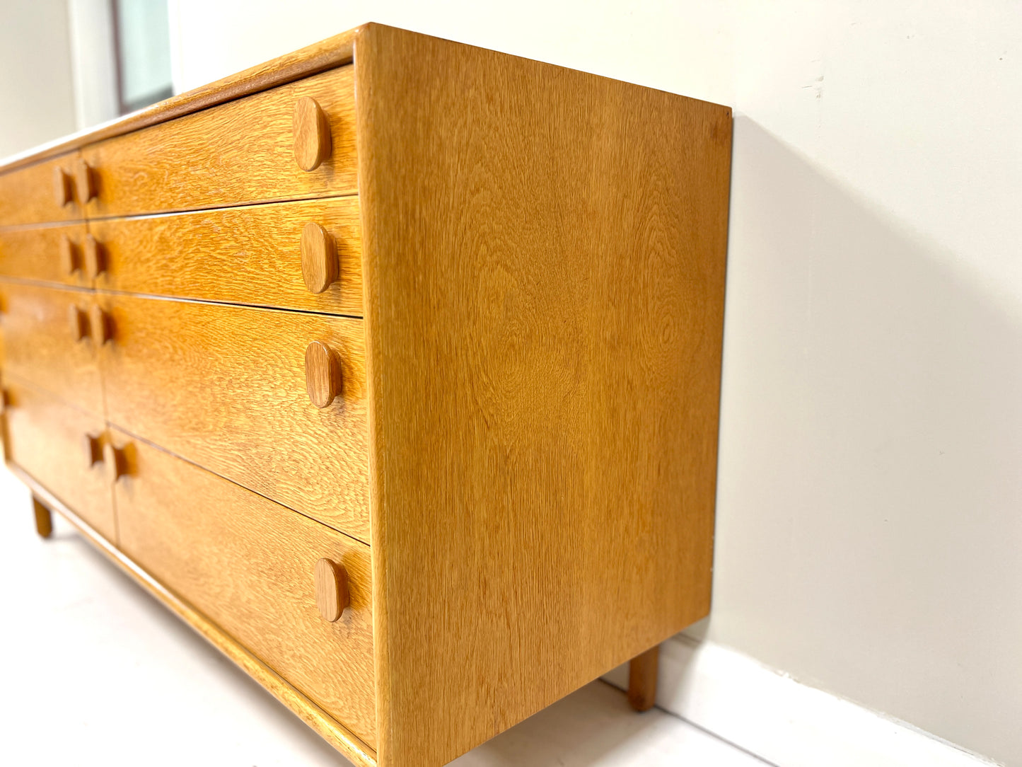 Meredew, Vintage Oak Chest of Drawers