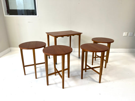 Poul Hundevad, Mid Century, Nesting Folding Tables