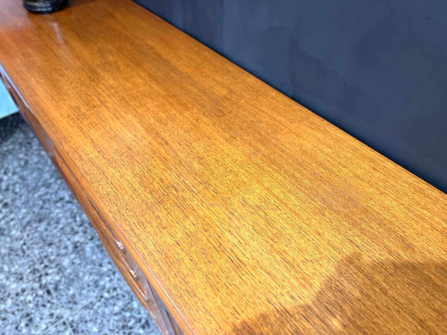G Plan Fresco Long John sideboard top surface detail