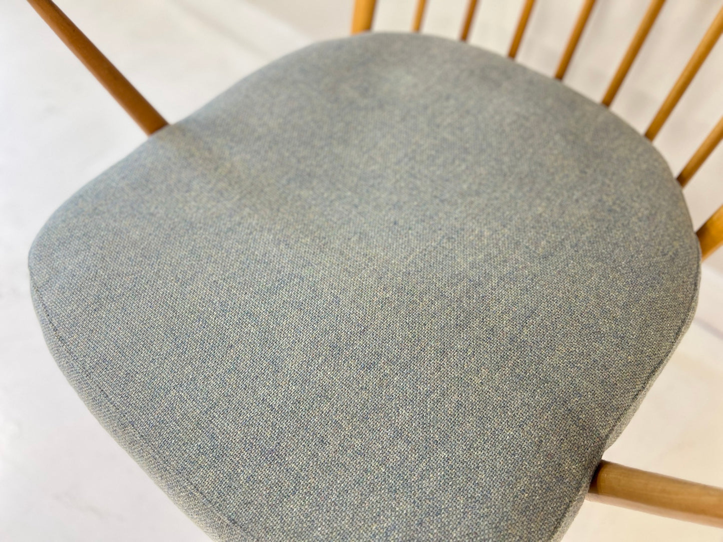 Ercol 334 Easy Armchair cushion detail