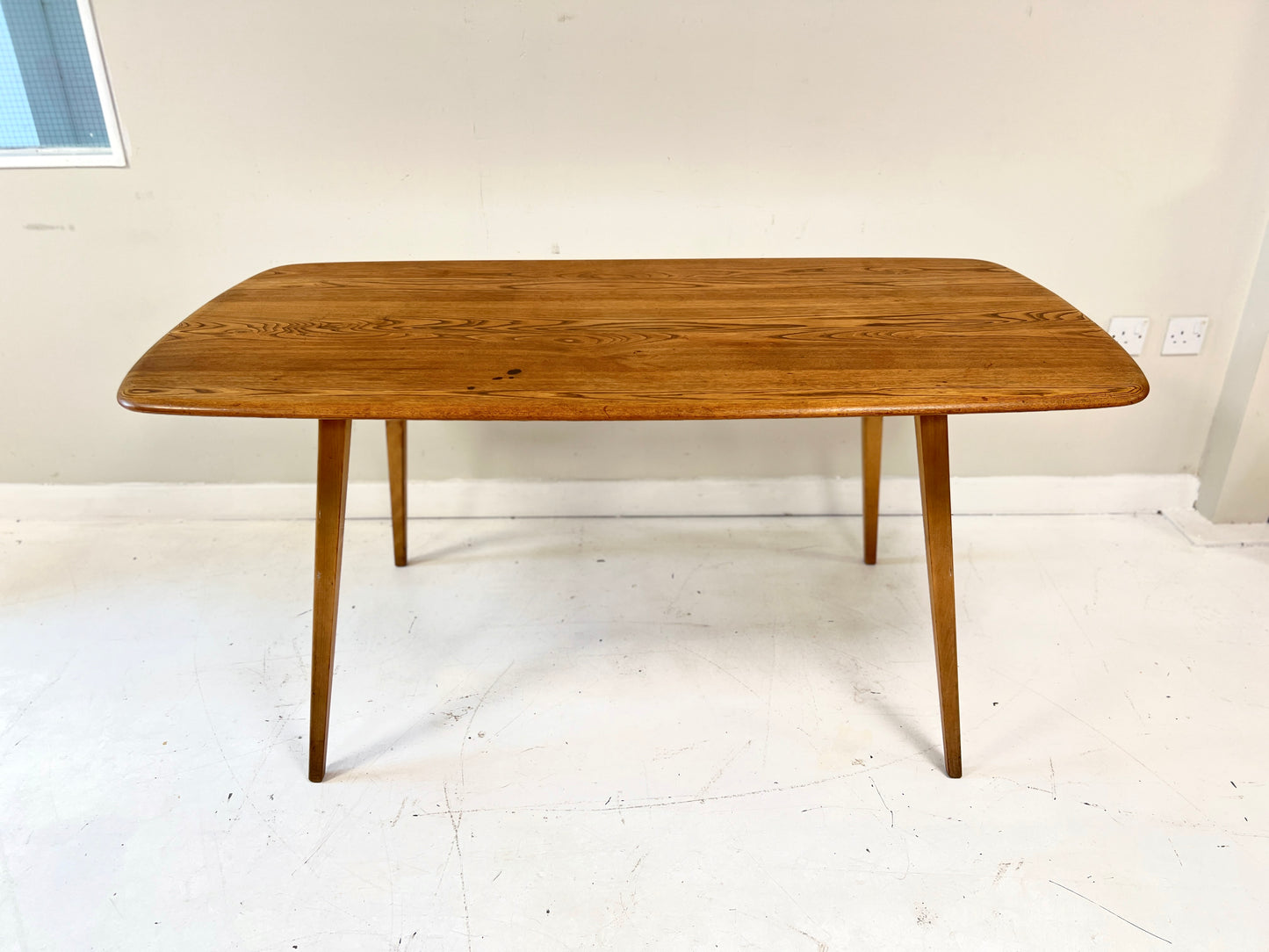 Ercol 382 dining table - image 2