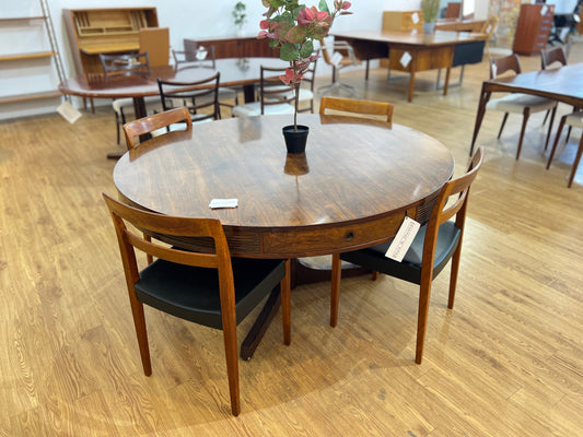 Robert Heritage for Archie Shine Mid Century Rosewood Drum Dining Table
