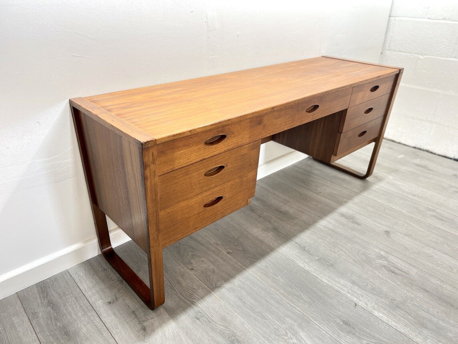 Gunther Hoffstead for Uniflex, Rare Mid Century Desk