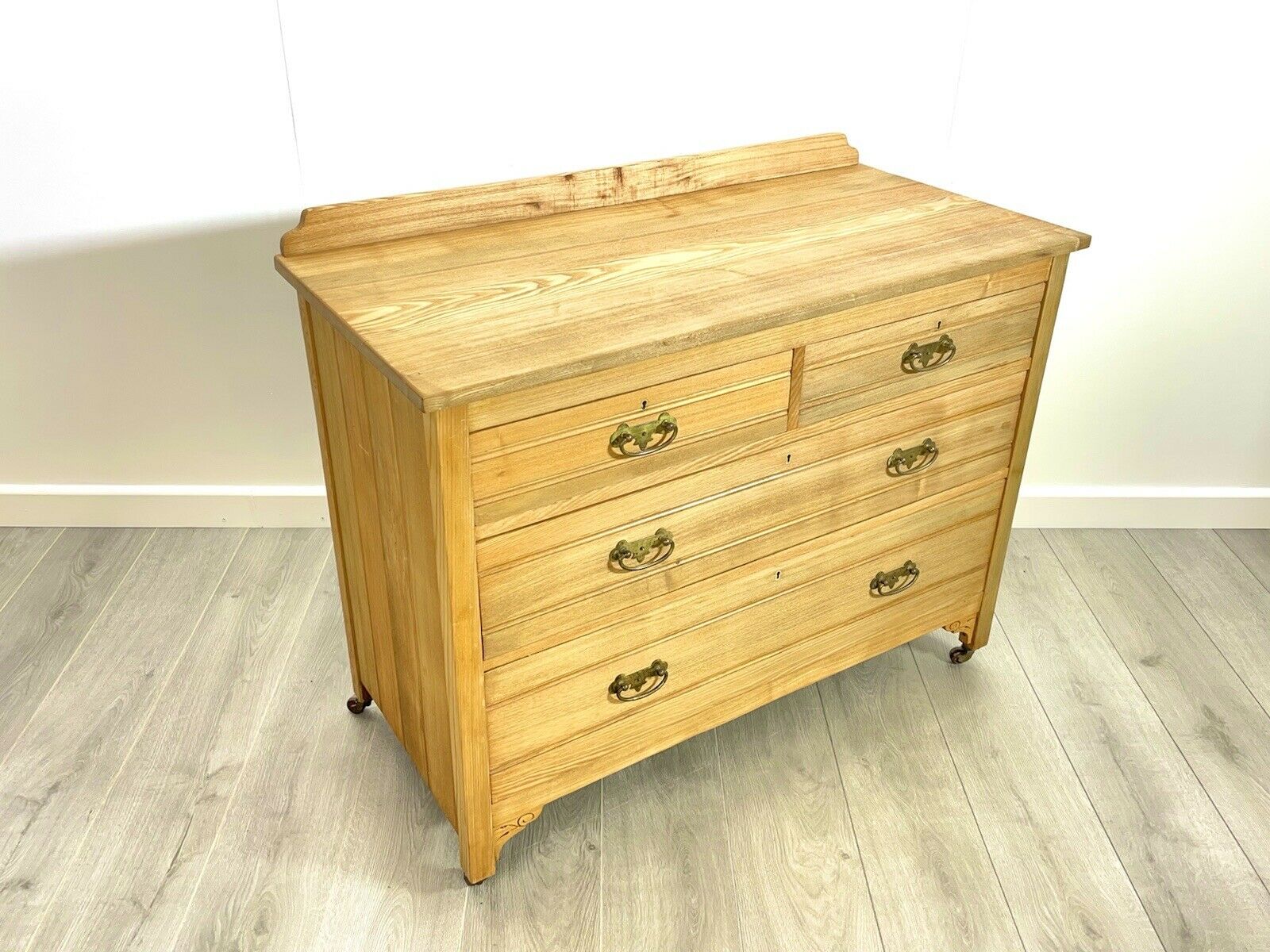 Edwardian, Light Oak Chest of Drawers - 2 Short Over 2 Long