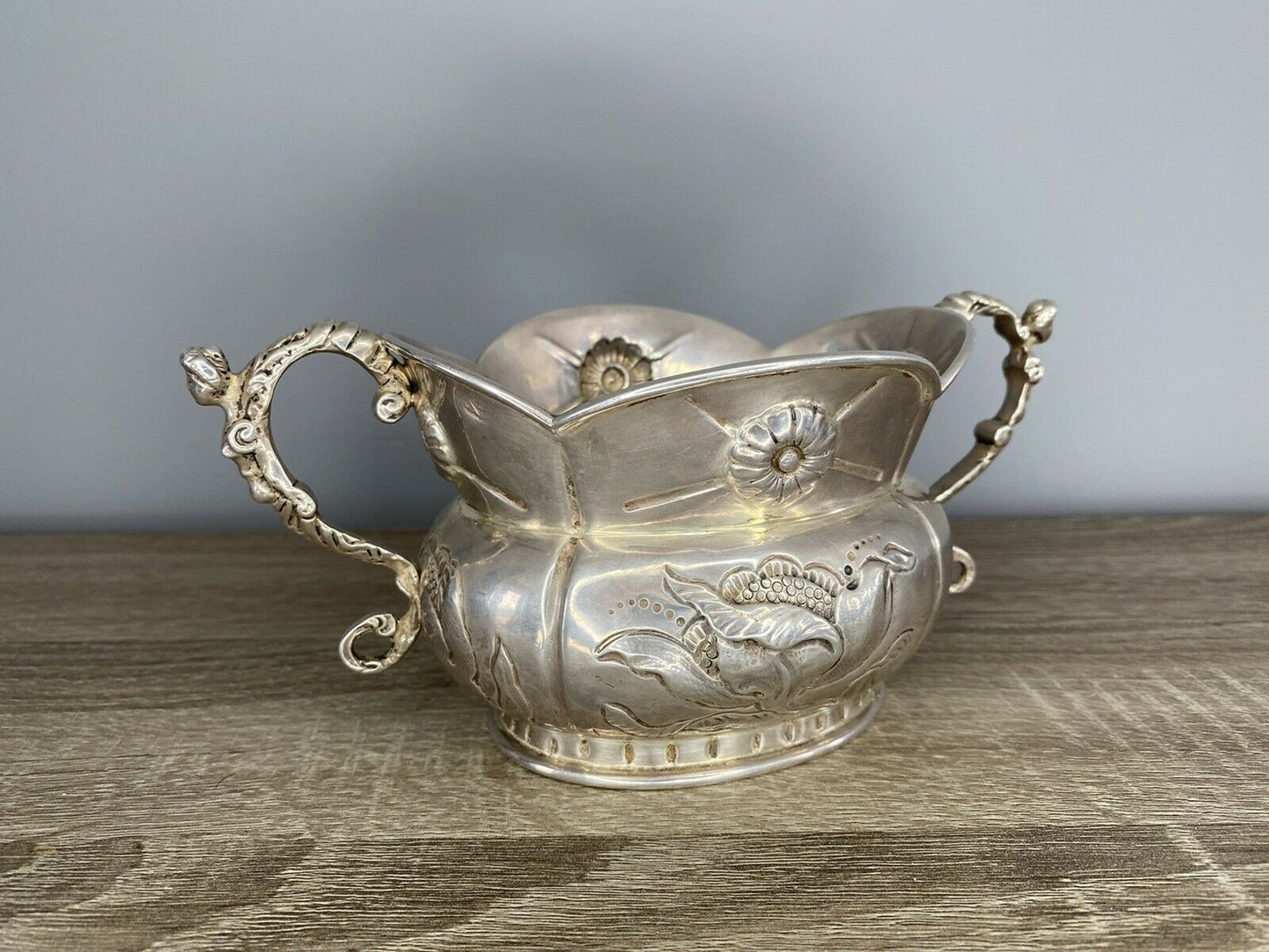 English 17th Century, Charles II Silver Bowl/Porringer