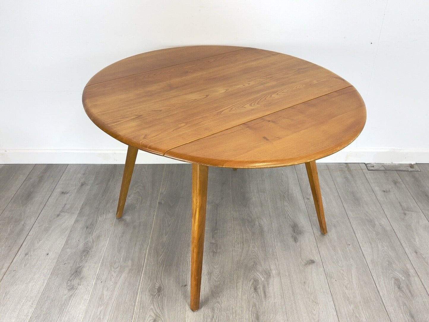 Ercol Model 384, Mid Century Drop Leaf Oval Dining Table