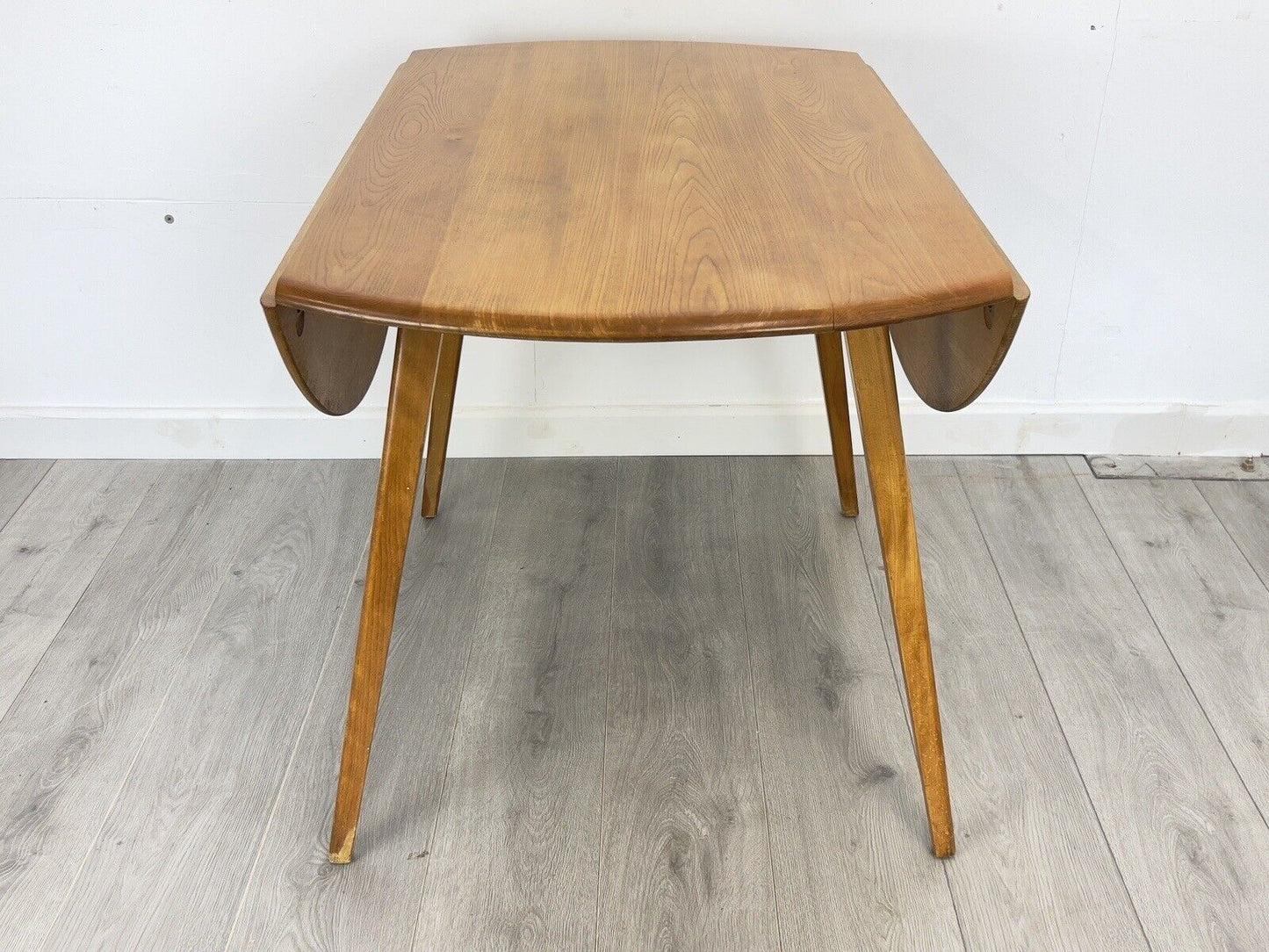 Ercol Model 384, Mid Century Drop Leaf Oval Dining Table