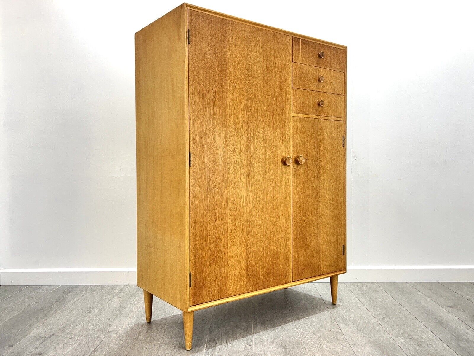 Meredew, Mid Century Light Oak Compactum / Gentleman’s Wardrobe