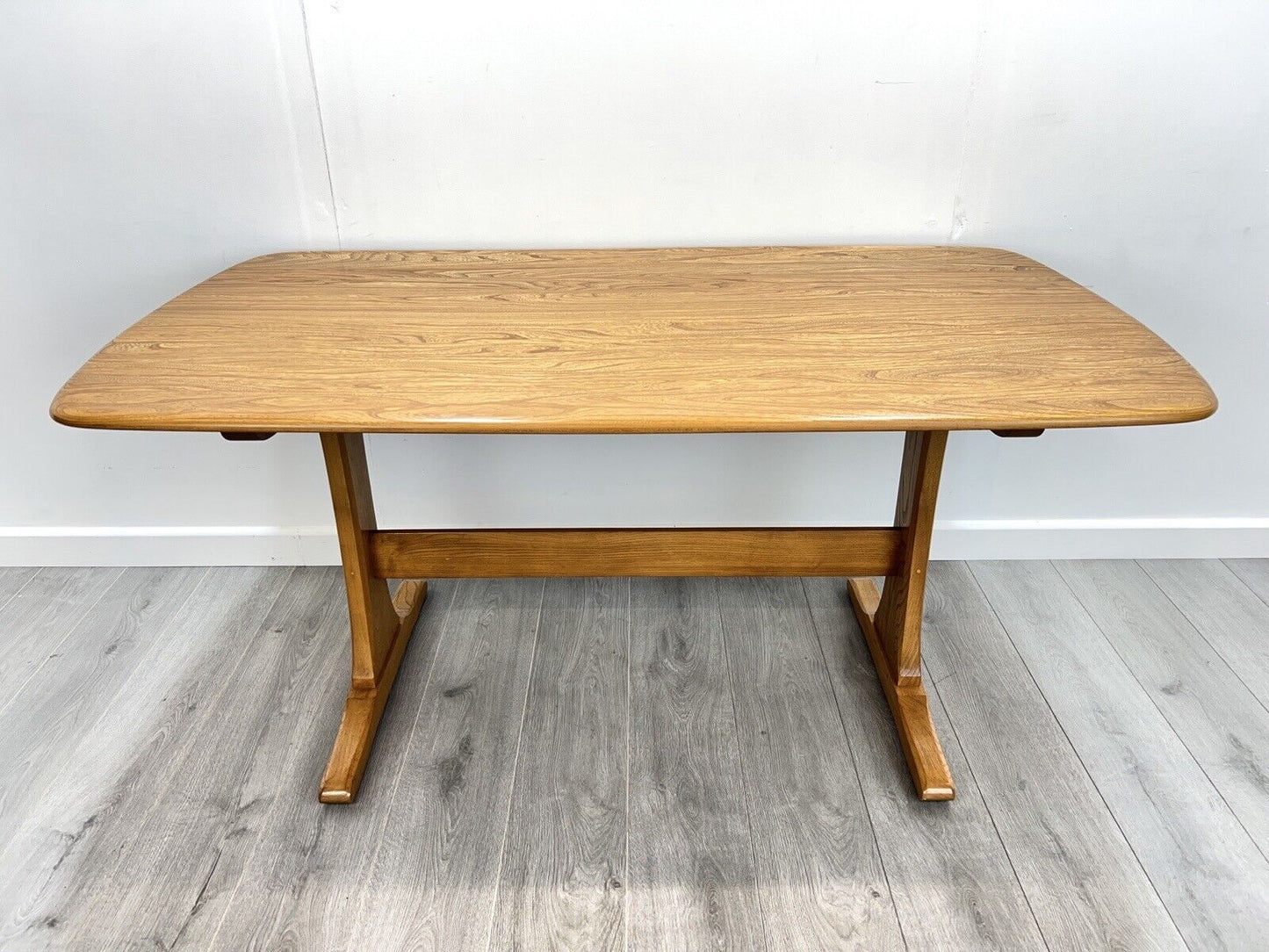 Ercol Model 822, Mid Century Elm Plank Dining Table