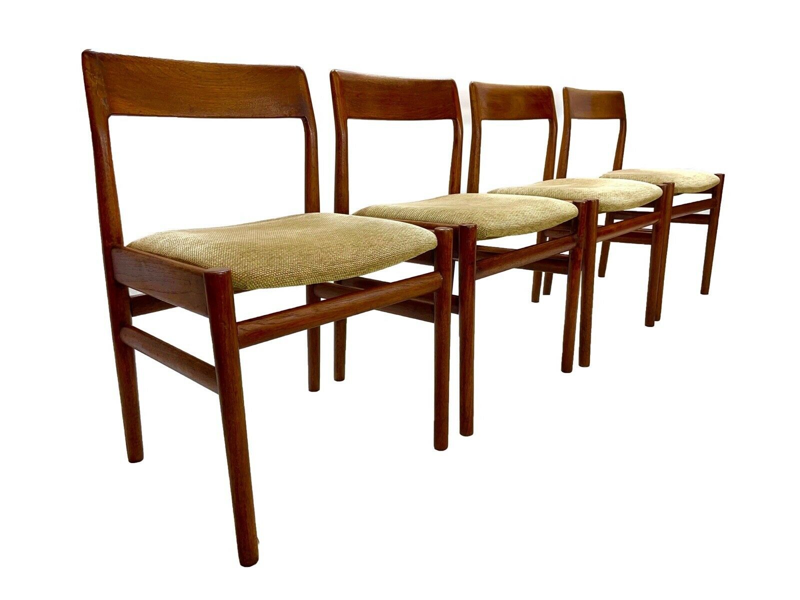 Dalescraft, Mid Century Modern, Set Of 4 Dining Chairs - Danish Style