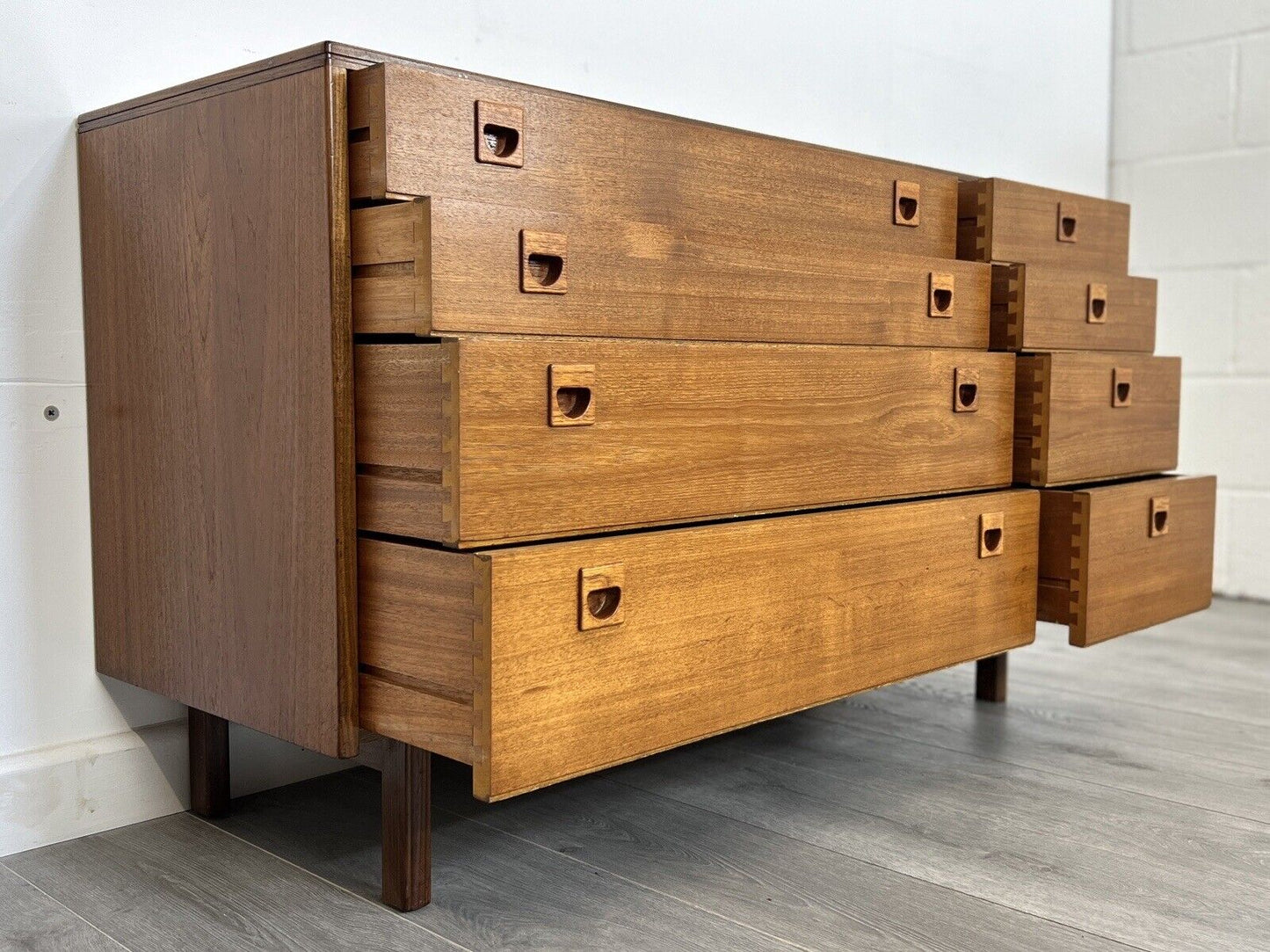 Alfred Cox, Mid Century Chest of Drawers