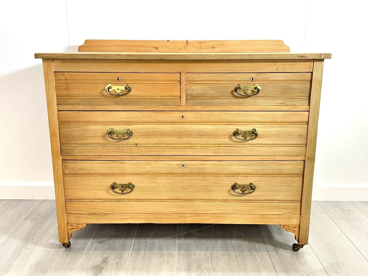 Edwardian, Light Oak Chest of Drawers - 2 Short Over 2 Long