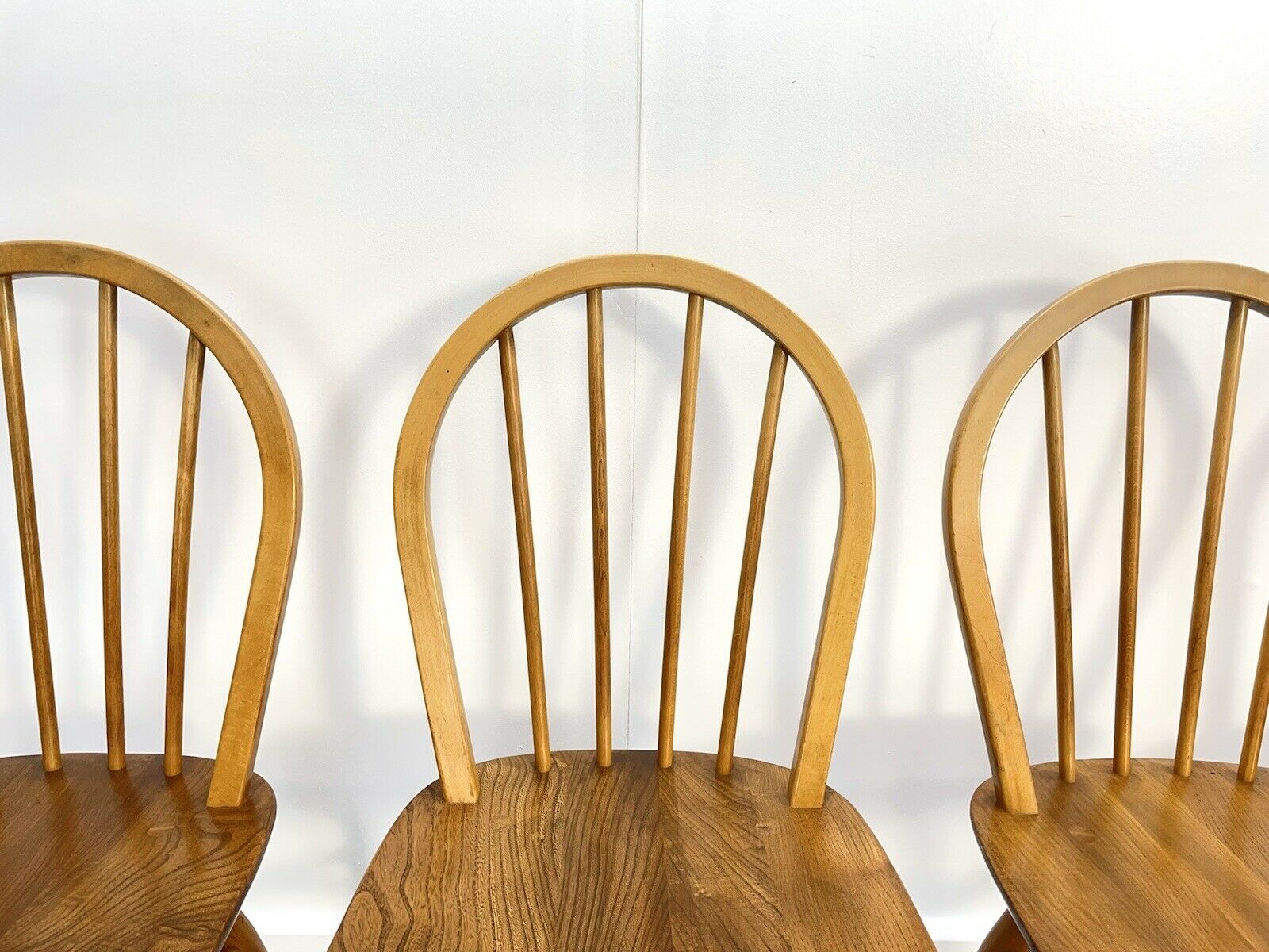 Ercol Model 400, Set of 6, Vintage Elm Hoop Back Kitchen Chairs