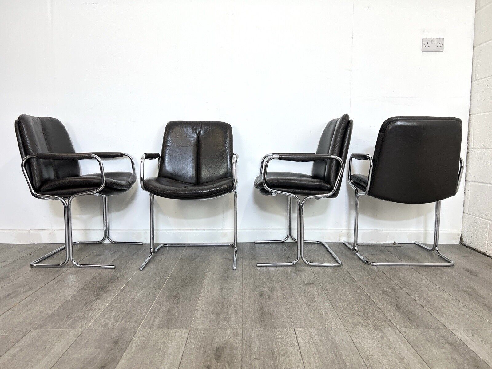 Pieff Eleganza, Set of 4 Chrome and Brown Leather Dining Chairs