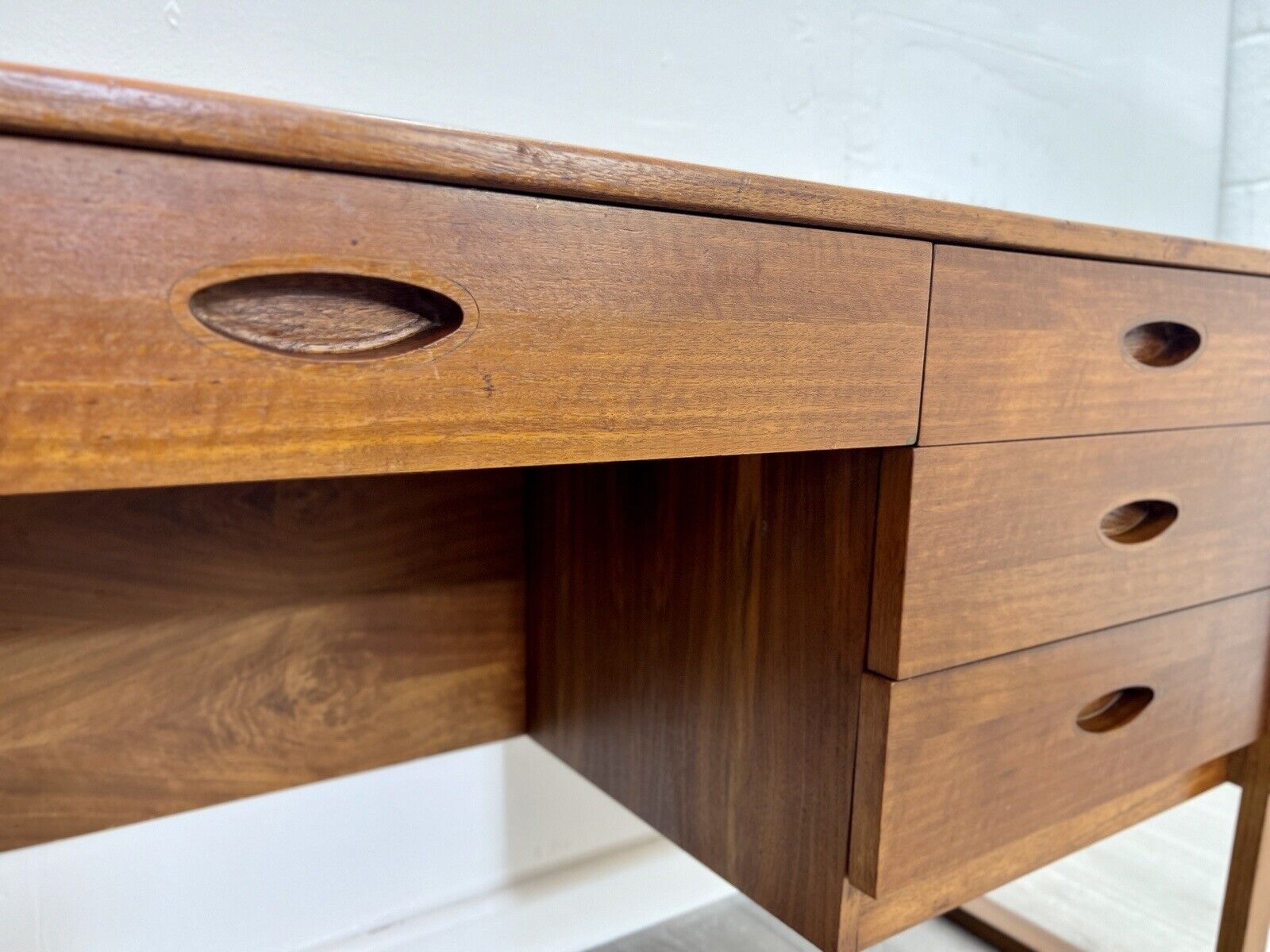 Gunther Hoffstead for Uniflex, Rare Mid Century Desk