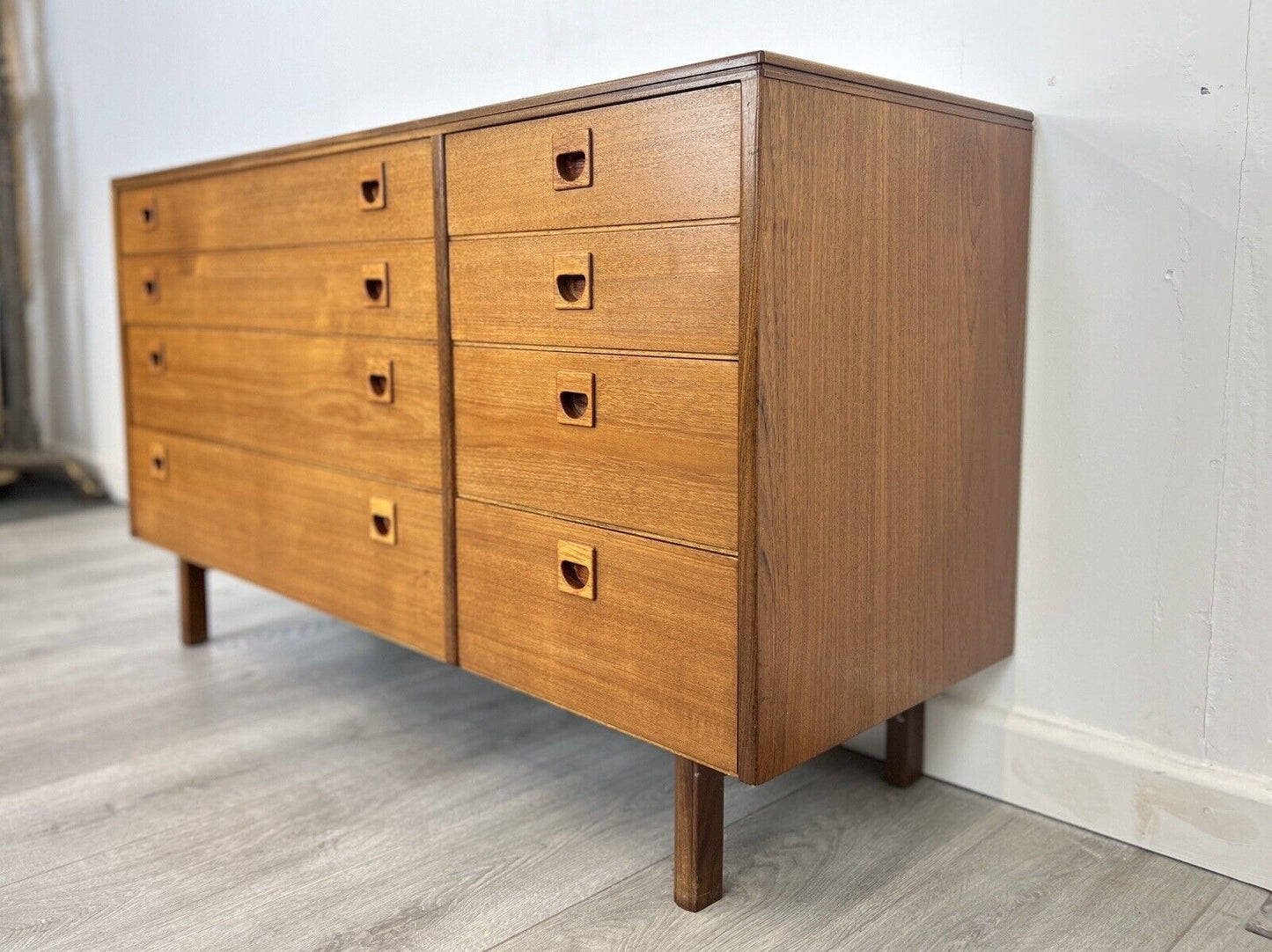 Alfred Cox, Mid Century Chest of Drawers